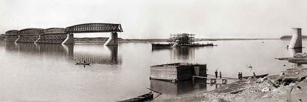 Строительство железнодорожного моста через Обь