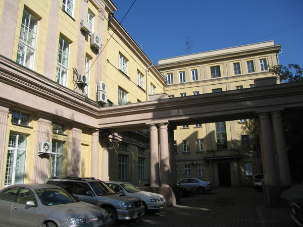 Здание Центральной сберегательной кассы (Новосибирск, Красный проспект, дом  46)