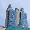 «Бэтмен». Жилой дом с административными помещениями по улице Коммунистическая, 50 в Новосибирске