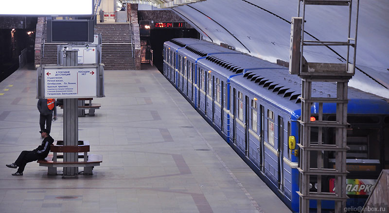 Станция «Площадь Маркса». Новосибирский метрополитен. Ленинская линия. Фото: Степанов Слава