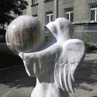 Скульптурная композиция Ангел-хранитель. Новосибирск
