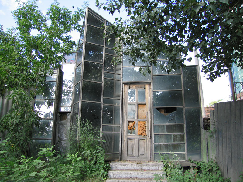«Зеркальная изба». Дом по улице Большевистской № 97. Новосибирск